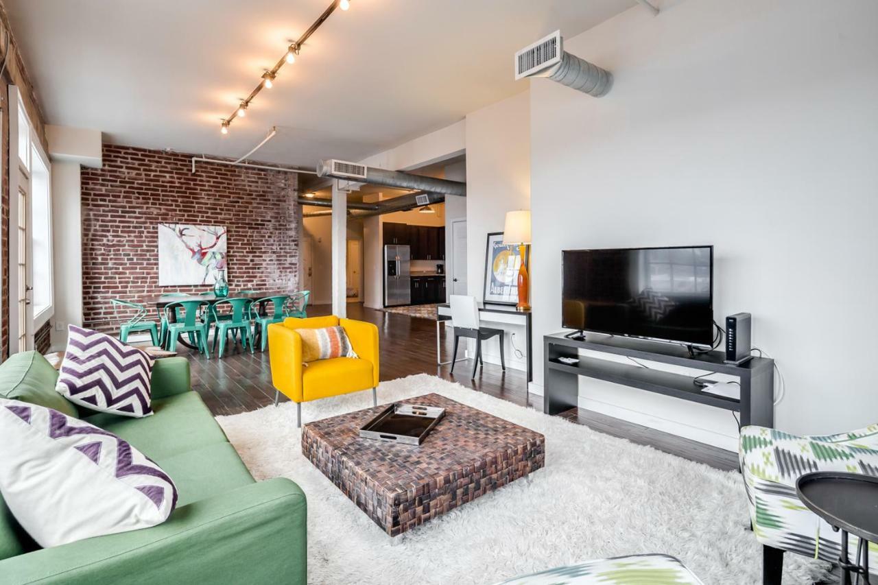Gorgeous Penthouse 3 Bedroom Apt Apartment